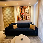 Delmar Coastal Retreat 公寓
